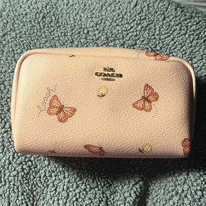 Coach- Boxy Cosmetic case